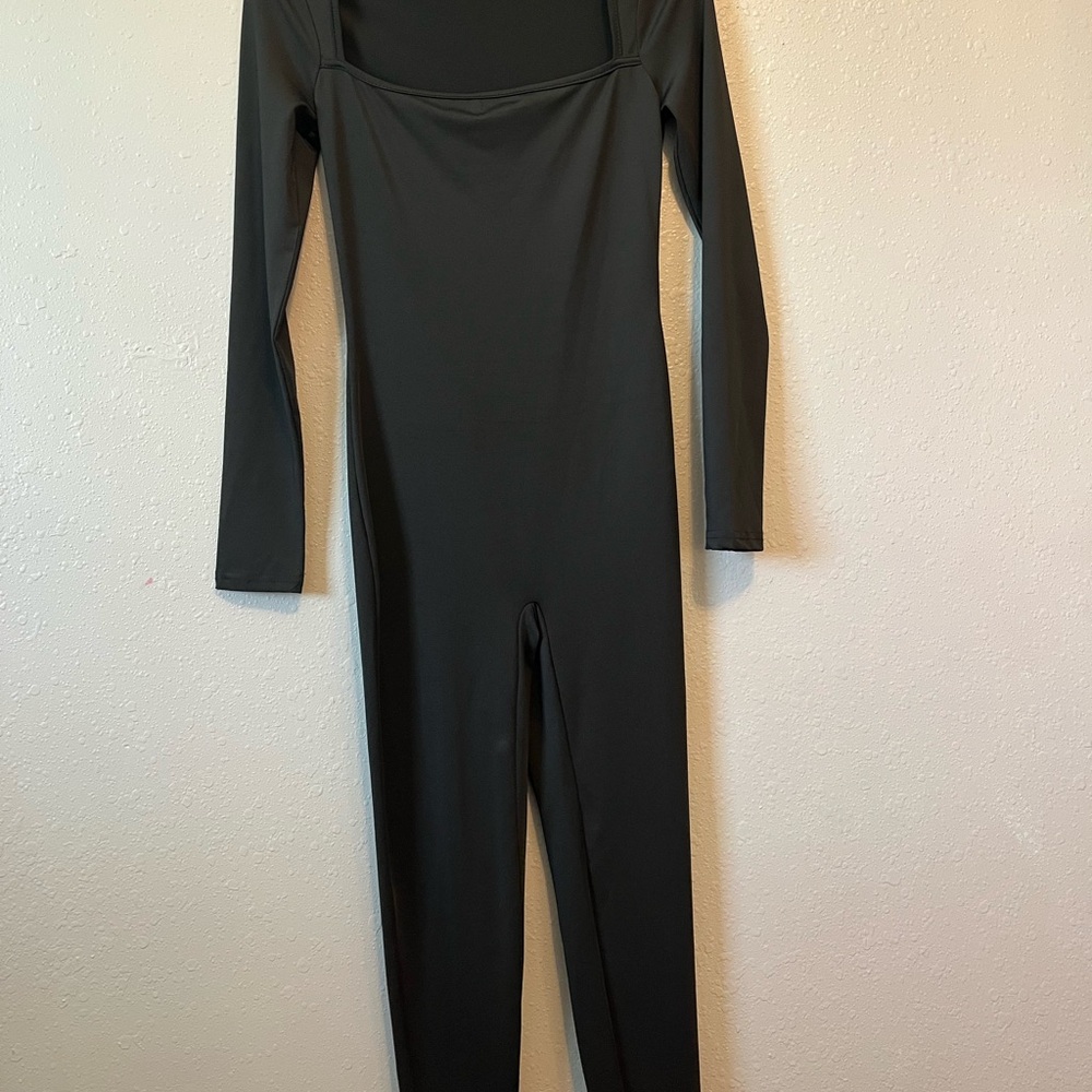 SHEIN Black Long Sleeve Bodysuit